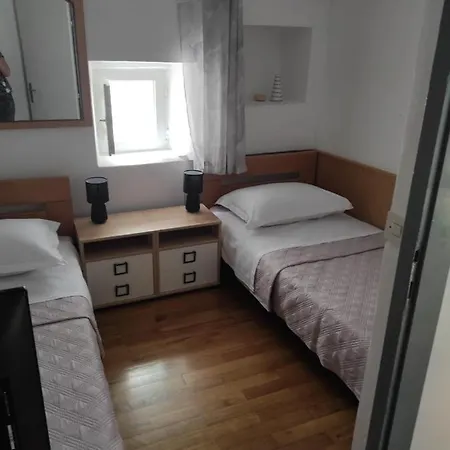 Sara Appartement Trogir